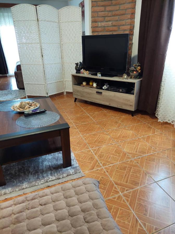 Apartmani Jovan อุลซิน ภายนอก รูปภาพ