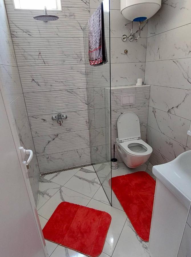 Apartmani Jovan อุลซิน ภายนอก รูปภาพ