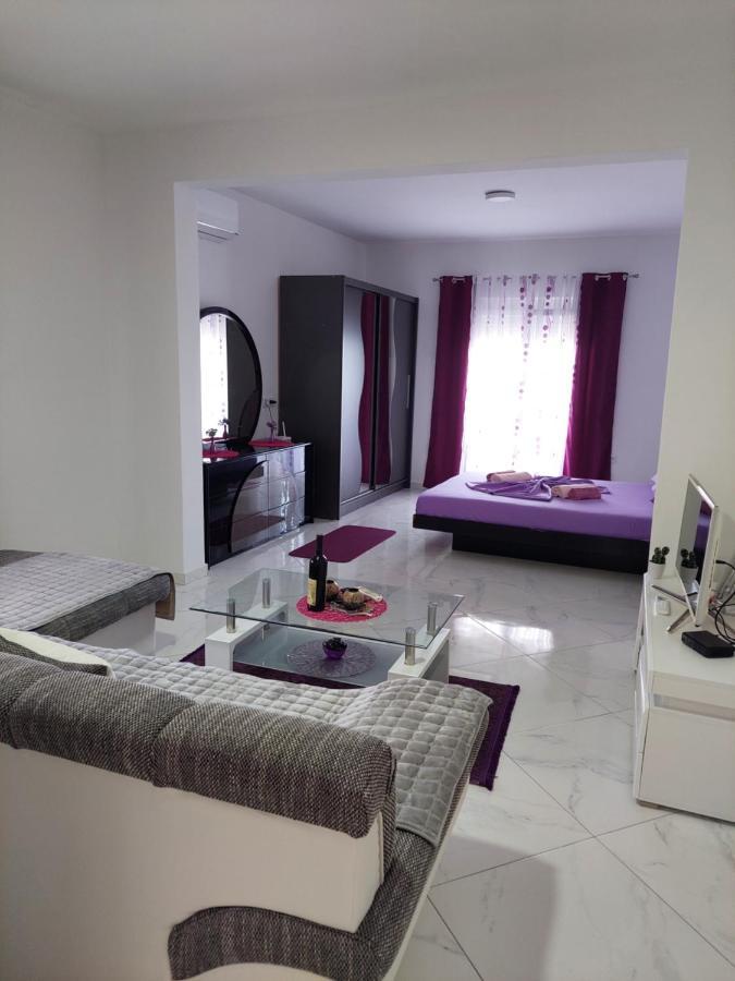 Apartmani Jovan อุลซิน ภายนอก รูปภาพ