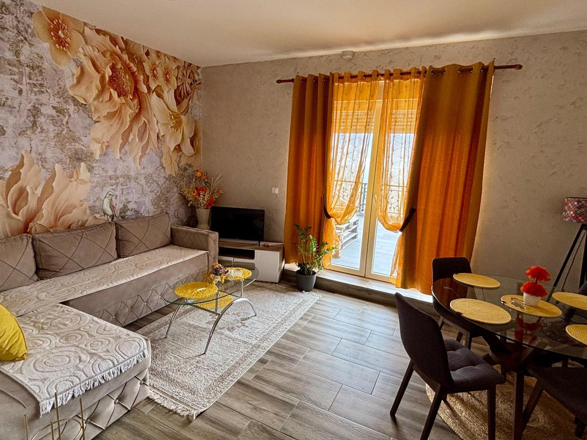 Apartmani Jovan อุลซิน ภายนอก รูปภาพ