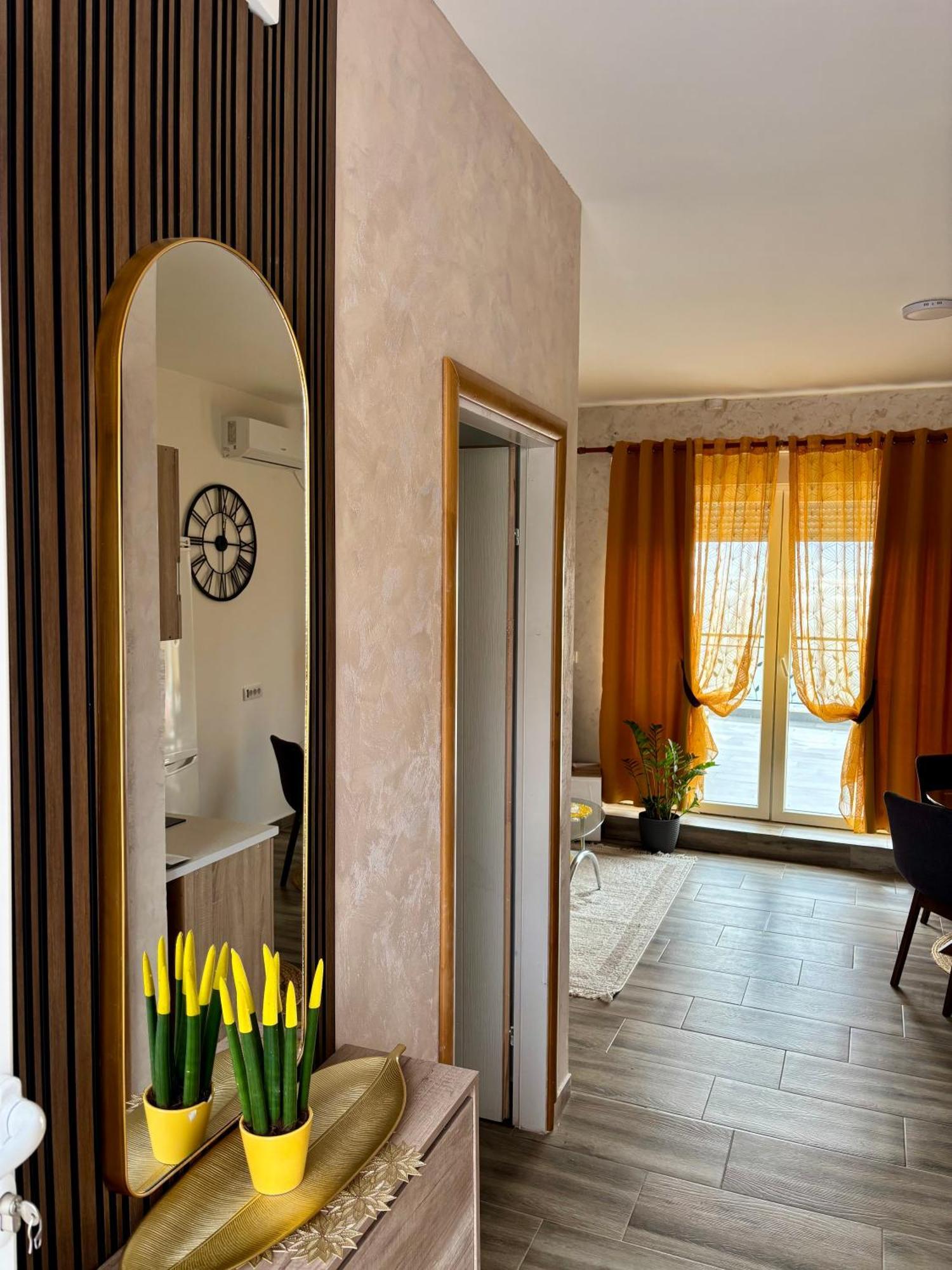 Apartmani Jovan อุลซิน ภายนอก รูปภาพ