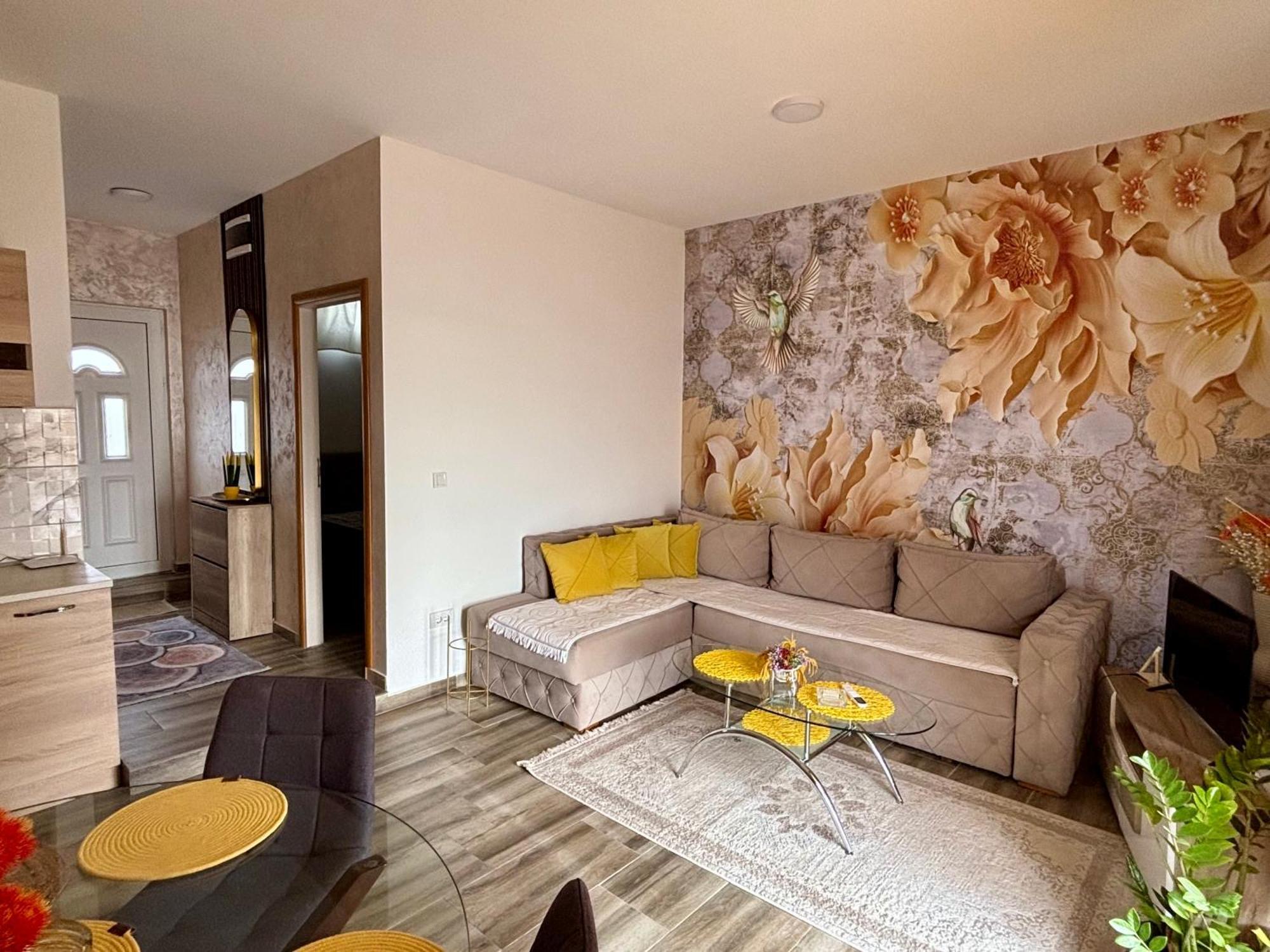 Apartmani Jovan อุลซิน ภายนอก รูปภาพ